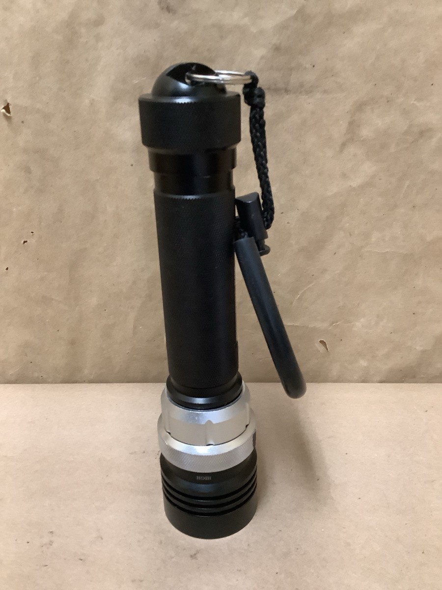 POWR-GRIP CO INC. FLASHLIGHT KIT WITH BATTERY & CHARGER IN BLACK CAS (B42012948)