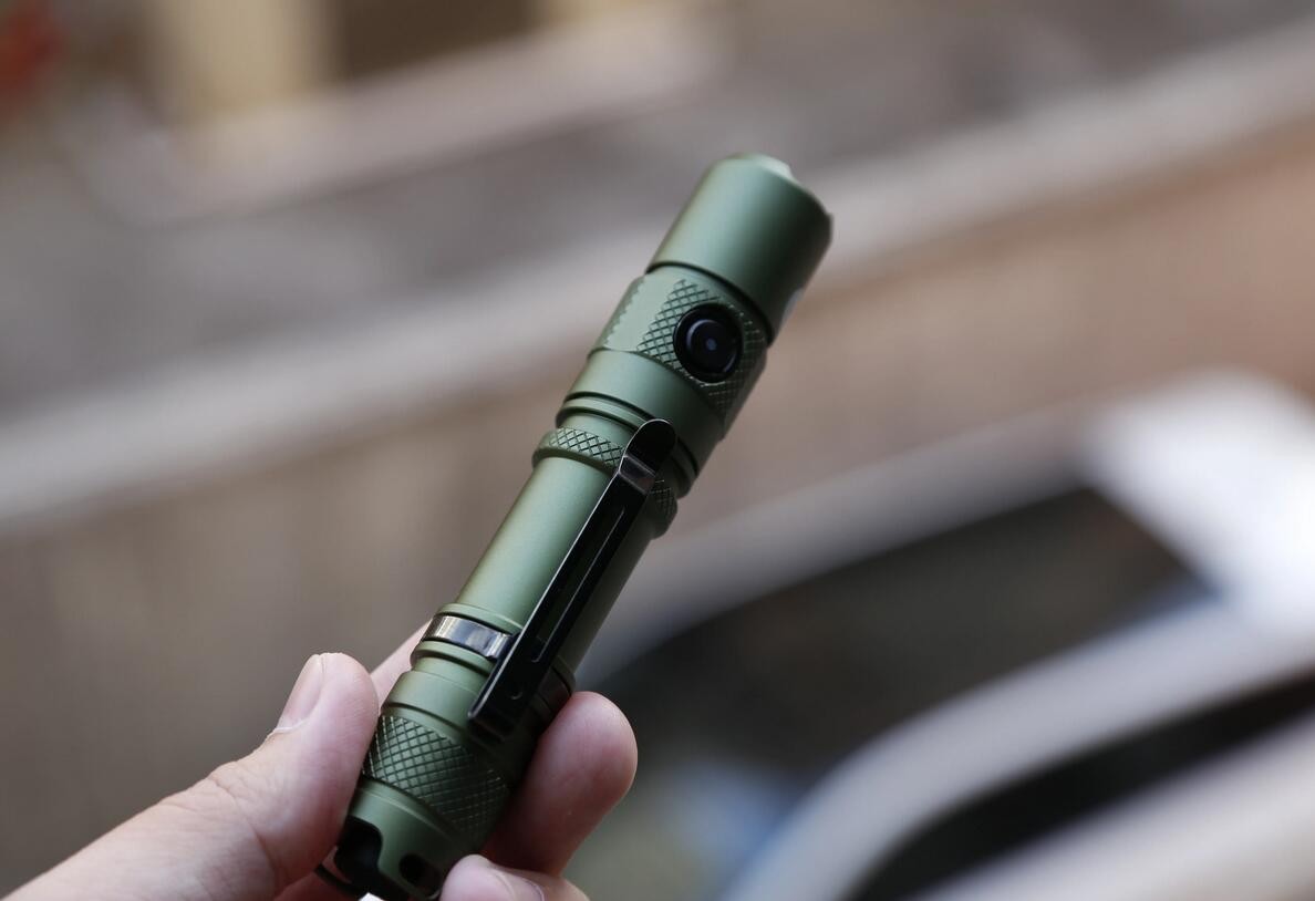Mankerlight MC11-III Dual Switch Tactical Flashlight 1400Lumen 400 Meter Range