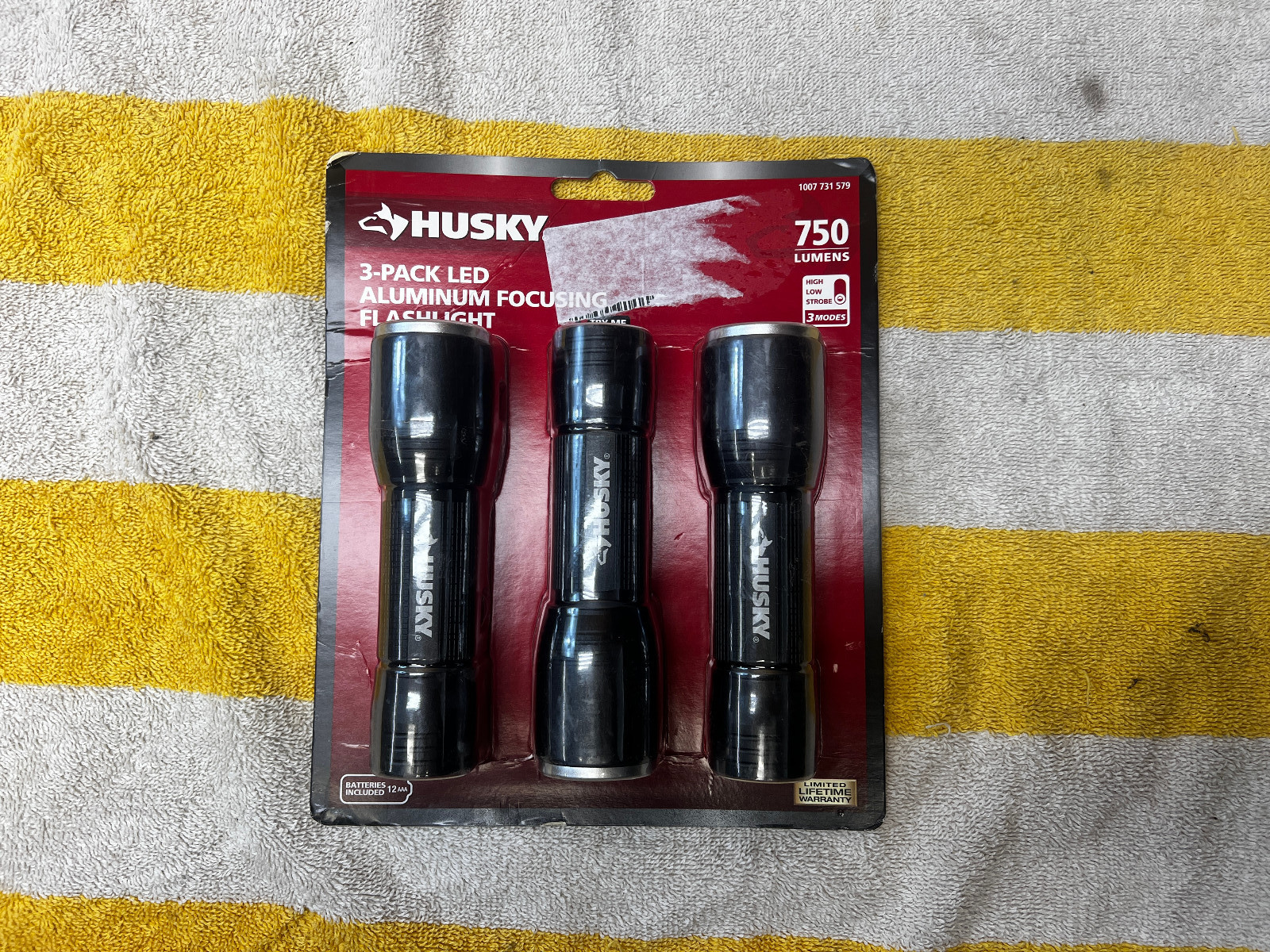 HUSKY 1007 731 579 Flashlight 3-Pack LED FOCUSING High Low Strobe 750 Lumens