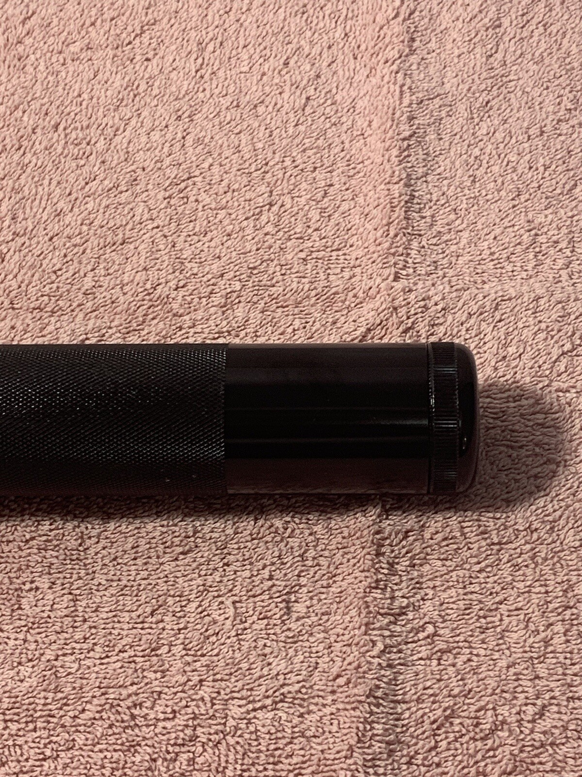MAG-LITE 10” Black Vintage Mag Instrument Ontario California USA W/ Batteries