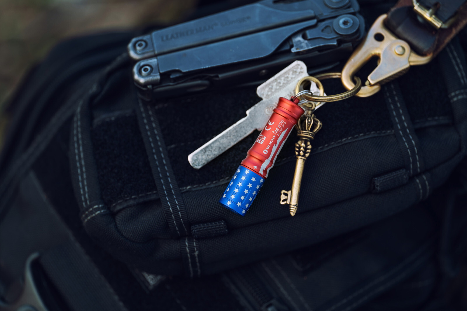 Olight I3E EOS Stars & Stripes Keychain Waterproof Flashlight, 90 Lumen