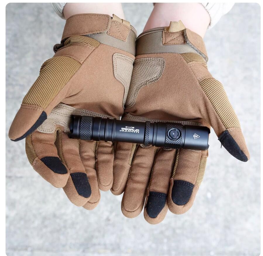 Mankerlight MC11-III Dual Switch Tactical Flashlight 1400Lumen 400 Meter Range