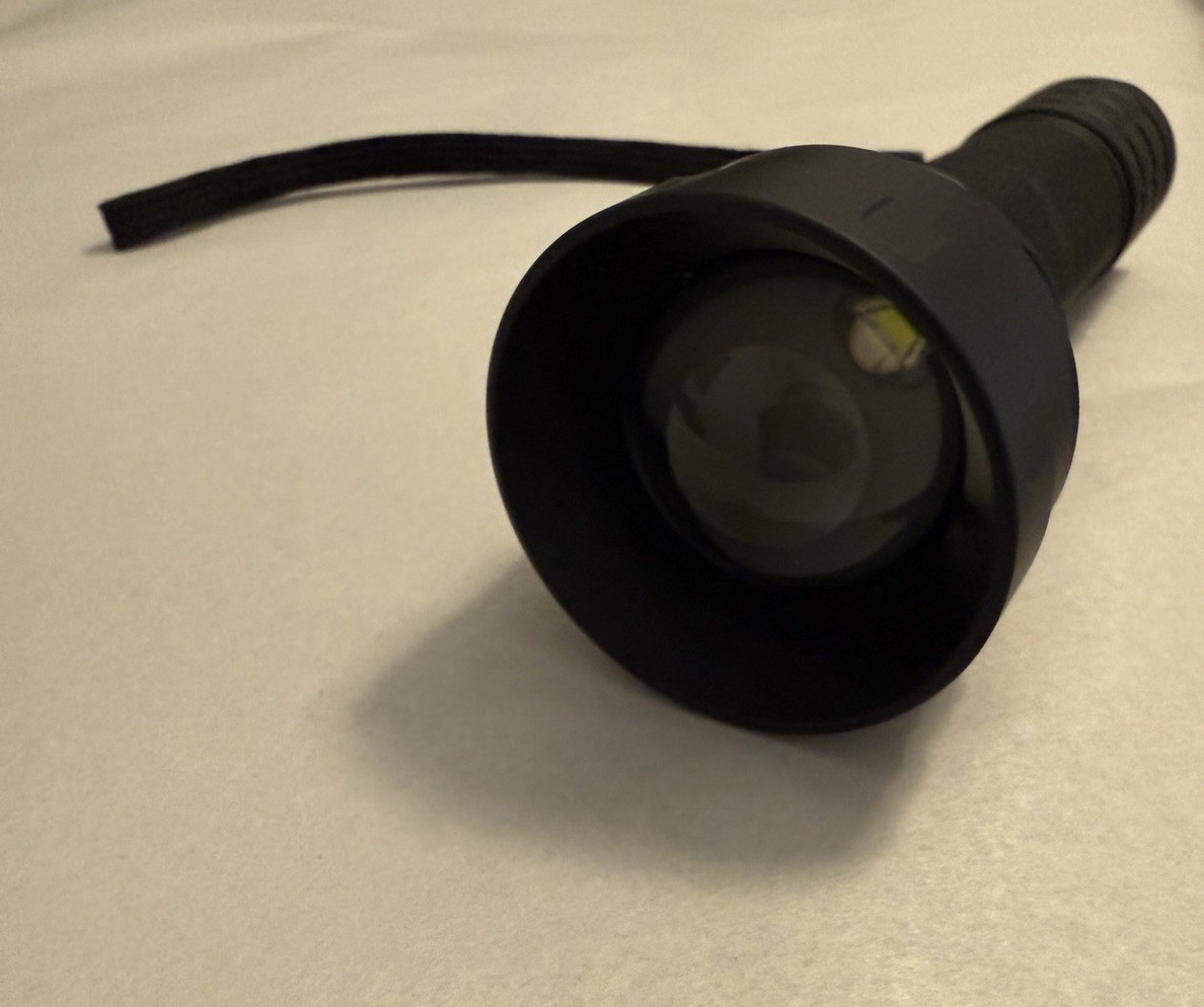 Convoy Z1 Zoomable Flashlight, 5000K, 21700 Battery, SST40 LED, 2000+ Lumens