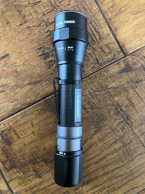 Husky Rechargeable Focusing Flashlight Dual Power 1200 Lumen PVL-FLT-0020