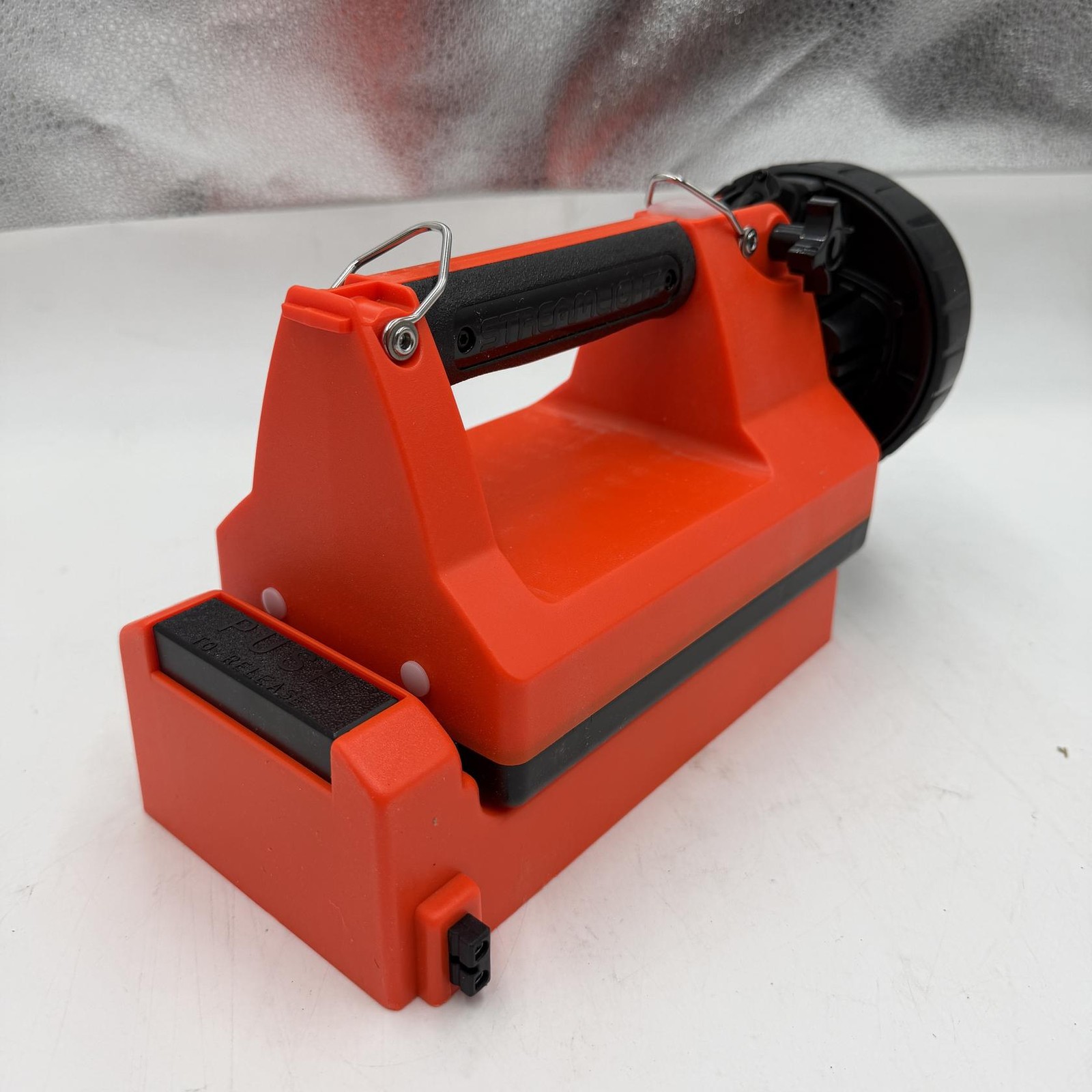 Streamlight 45861 E-Spot Firebox 1500-Lumen 110000 Candela Lantern Orange