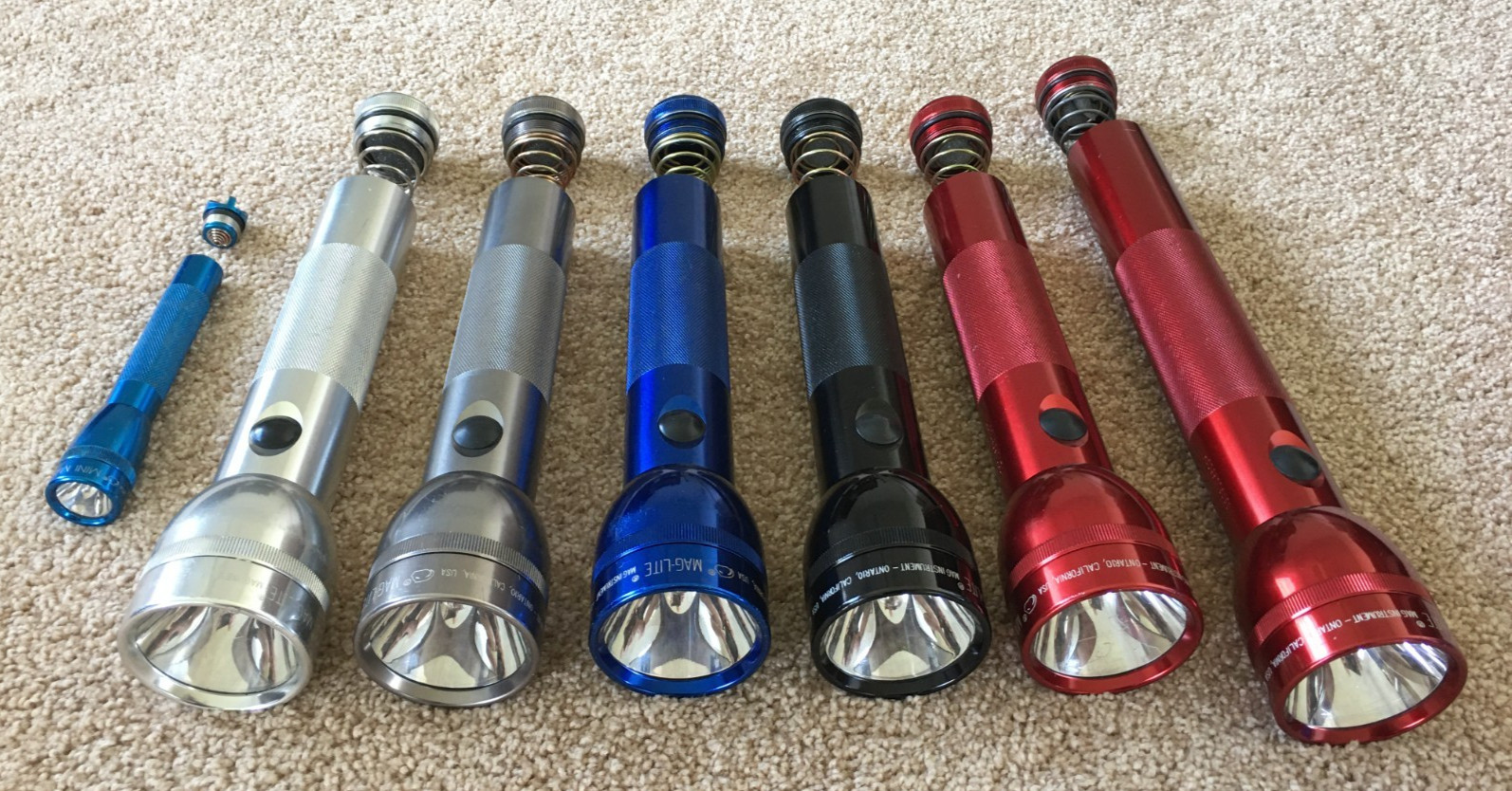 Lot Of 7 MAGLITE Flashlights 3D, 2D (5), 2AA Incandescent Ontario Work Great