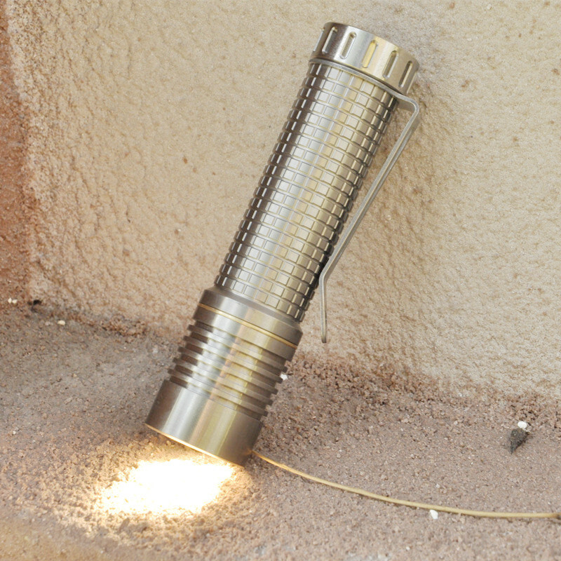 Maeerxu XT4 21700 Titanium flashlight New model 519A 4000 Lumen