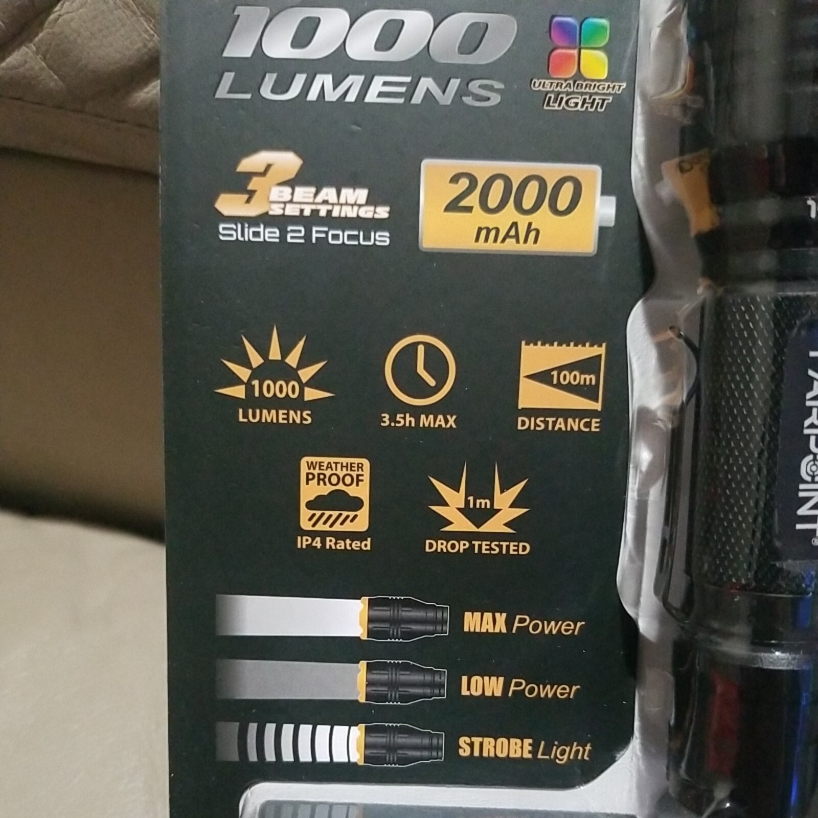 New sealed ! Farpoint COB TEC Rechargeable Flashlight- 1000 Lumens 2000mah