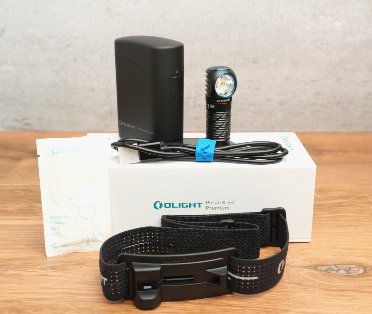 Olight Perun 3 Mini Premium Kit Rechargeable Headlamp Flashlight