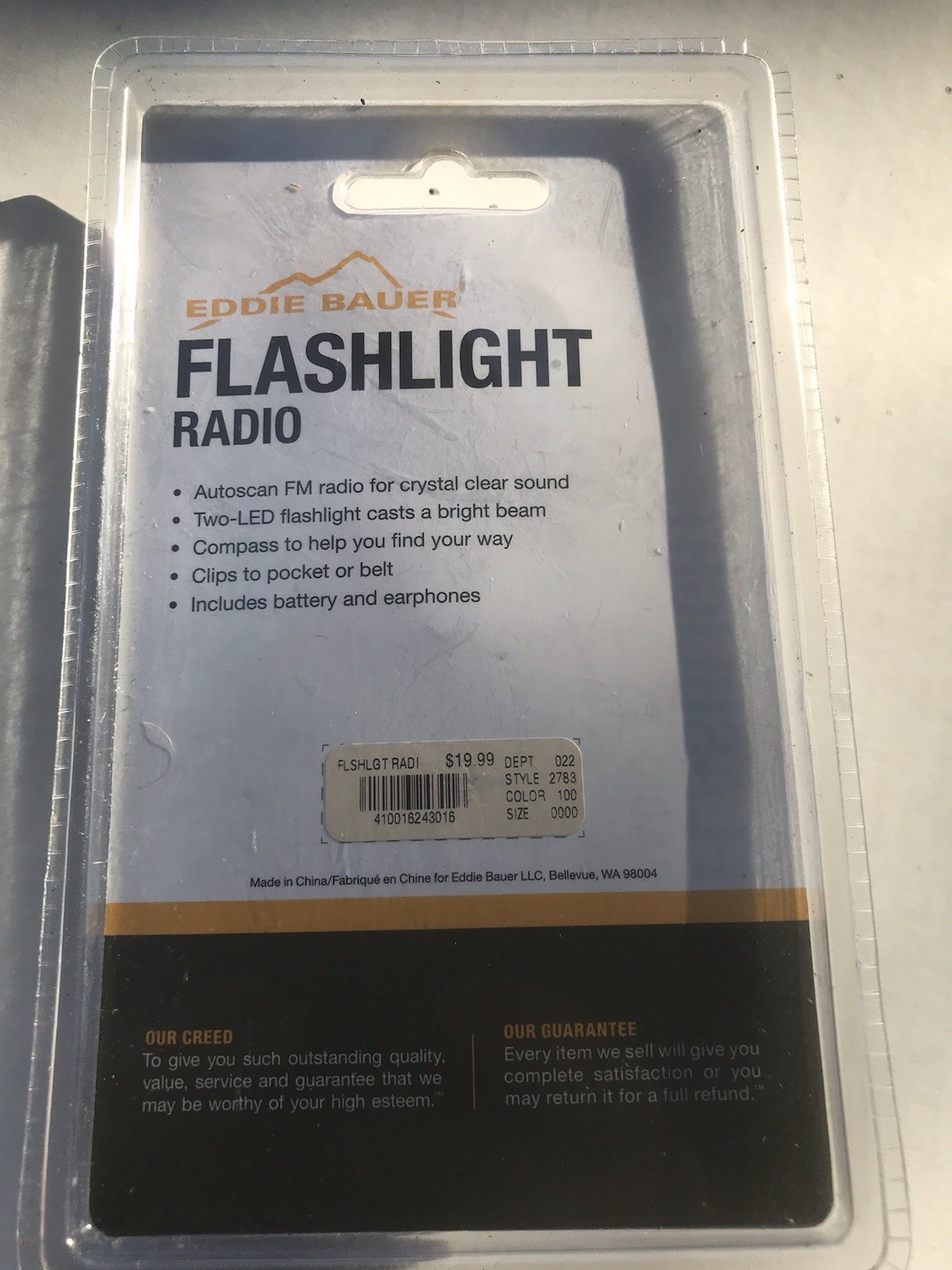 Eddie Bauer Flashlight Radio