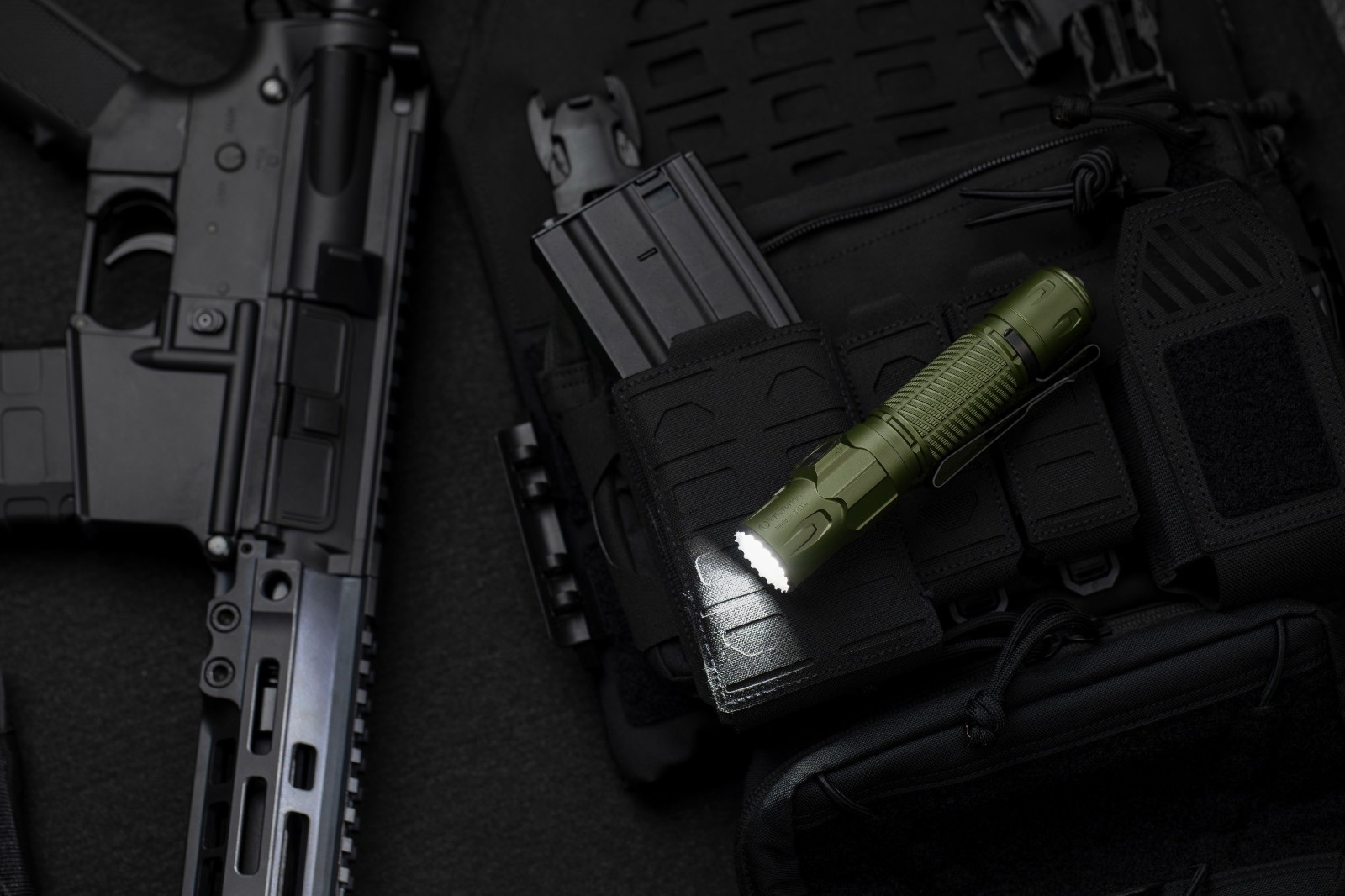 Olight Warrior Ultra OD Green 2500 Lumens Tactical Flashlight with OAL Material