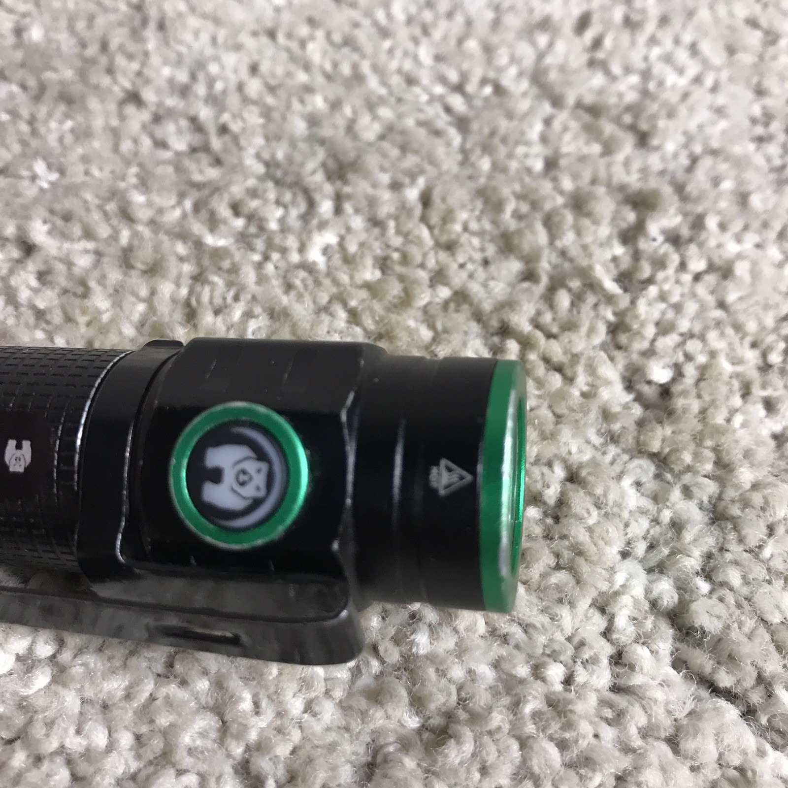 Kodiak KUB Rechargeable Flashlight, 1000 Lumen Compact LED (NO CHARGER, READ)