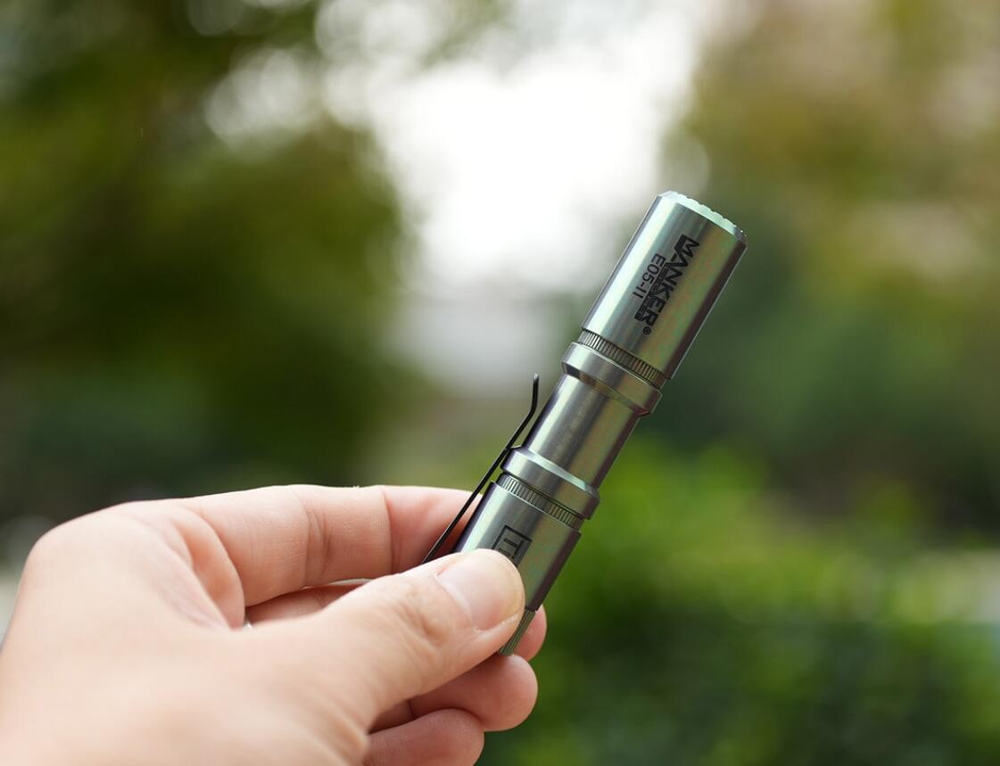 Mankerlight E05 II Compact Titanium EDC Flashlight 1300 Lumens AA 14500 Torch