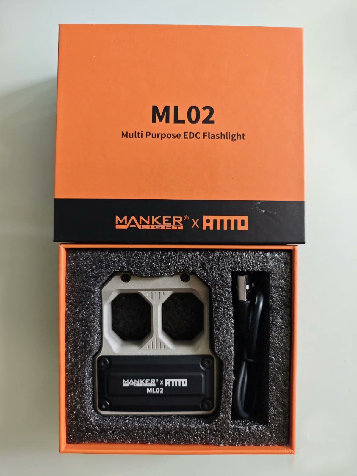 Manker Light ML02 Unique EDC Tactical Flashlight 1050Lumen USB C Rechargeable