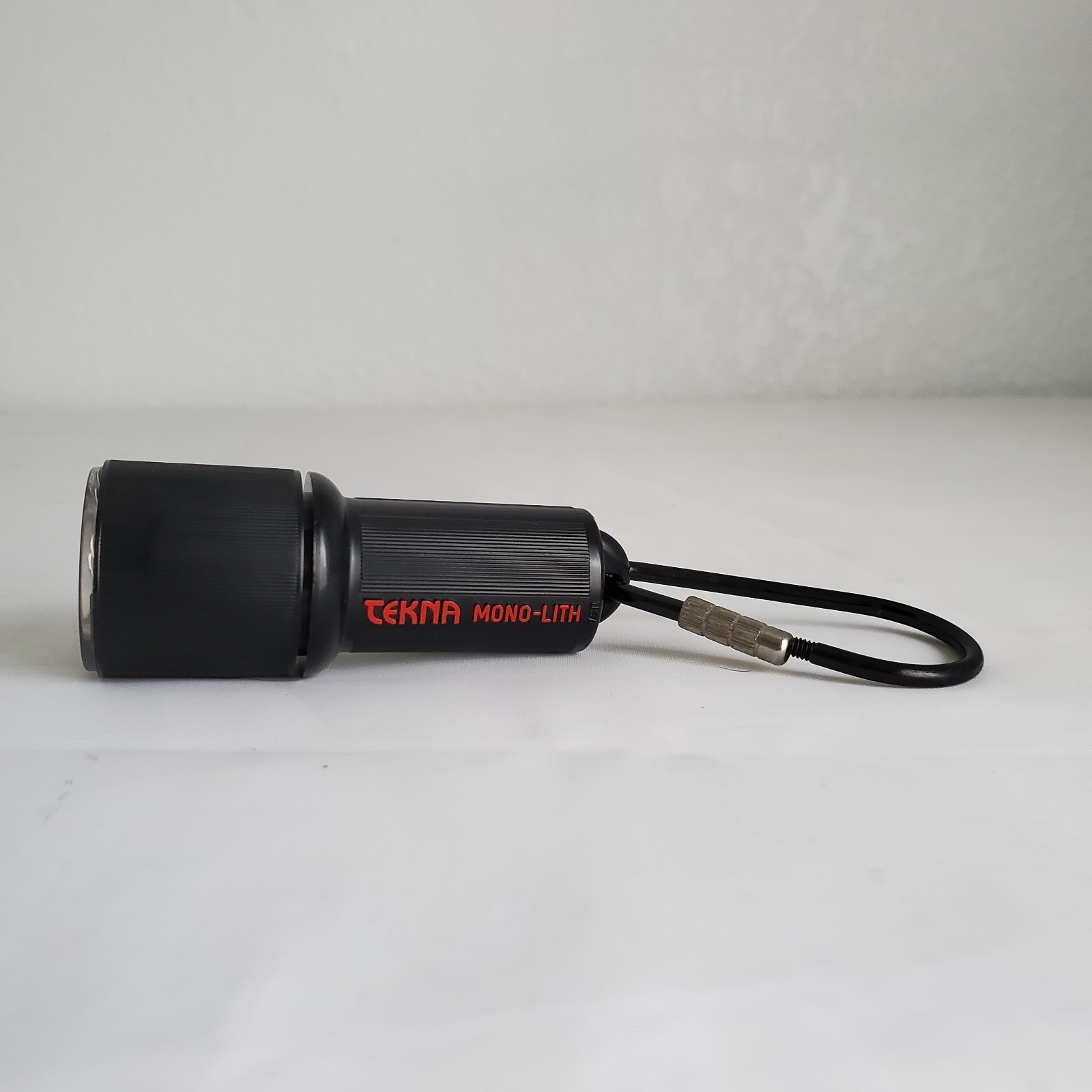 Tekna Mono Lith Mini 3″ Flashlight Keychain CR123A Works