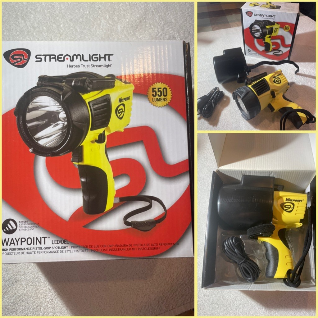 Streamlight Waypoint 4 x C Alkaline Flashlight 44900 NEW in Box FREE SHIPPING
