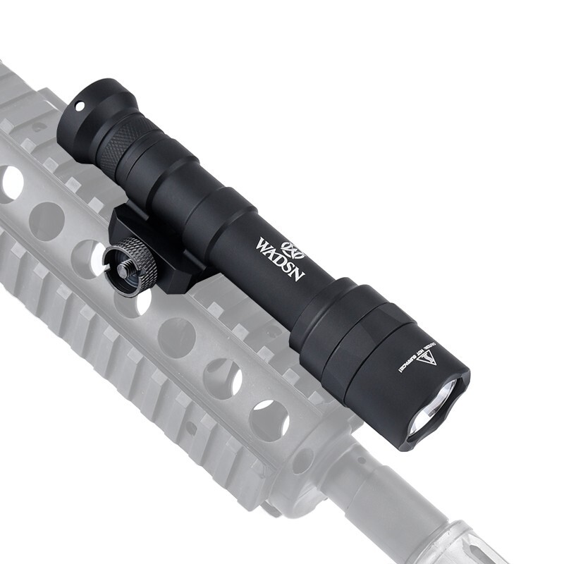 WADSN M600U Hunting Flashlight 600LM Metal LED Tactical Weapon Light SF Scout