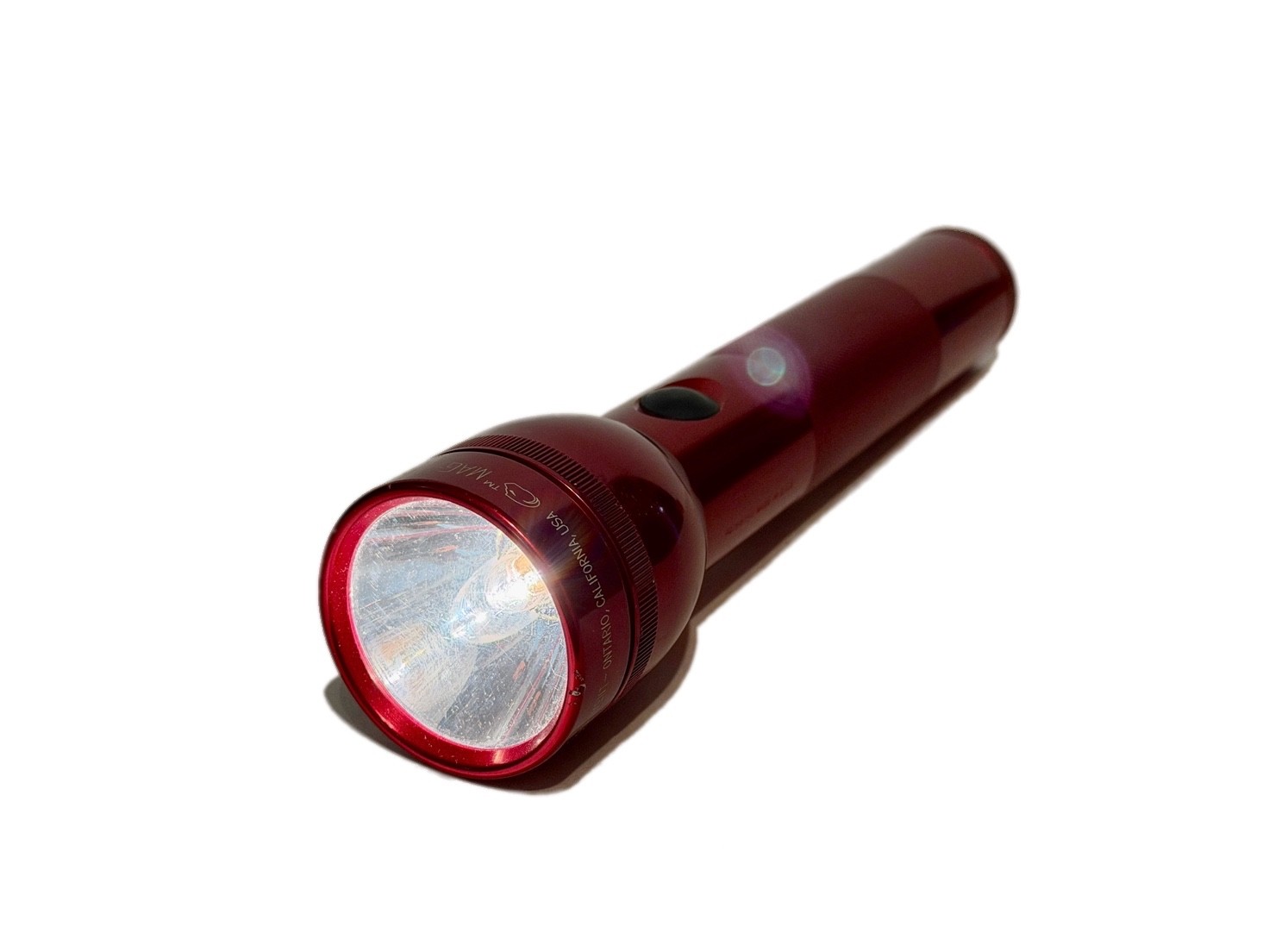 Mag-Lite Red Anodized Aluminum Flashlight 2D Cell Incandescent Made in USA