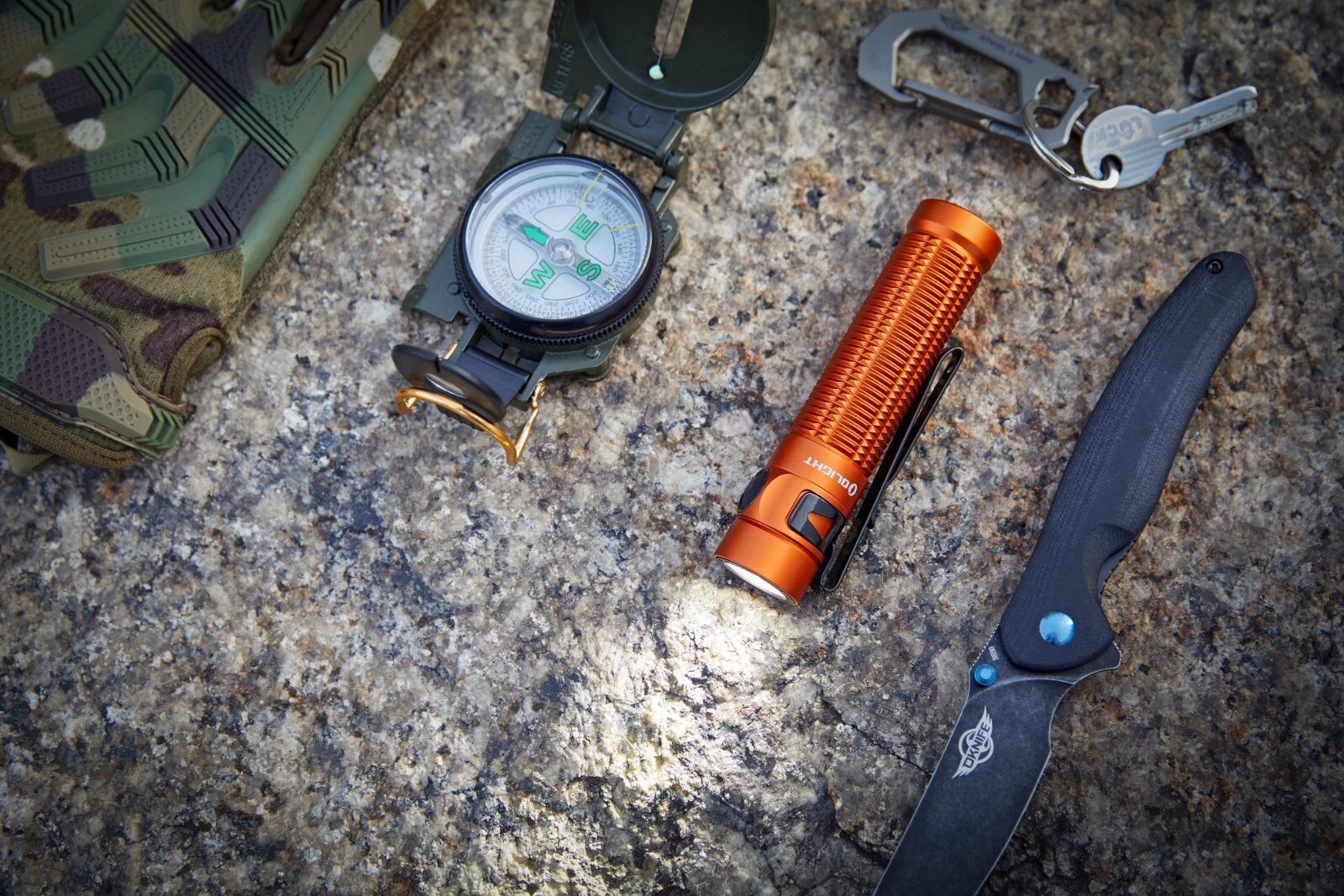 Olight Baton 3 Pro Orange Rechargeable Flashlight, 1500Lu, Cool White