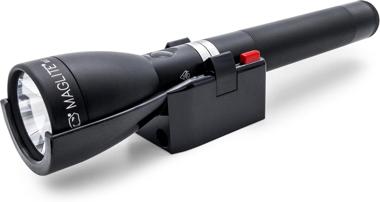 ML150LRX LED Rechargeable Flashlight – 1082 Lumens, 458M Beam Distance, Matte No