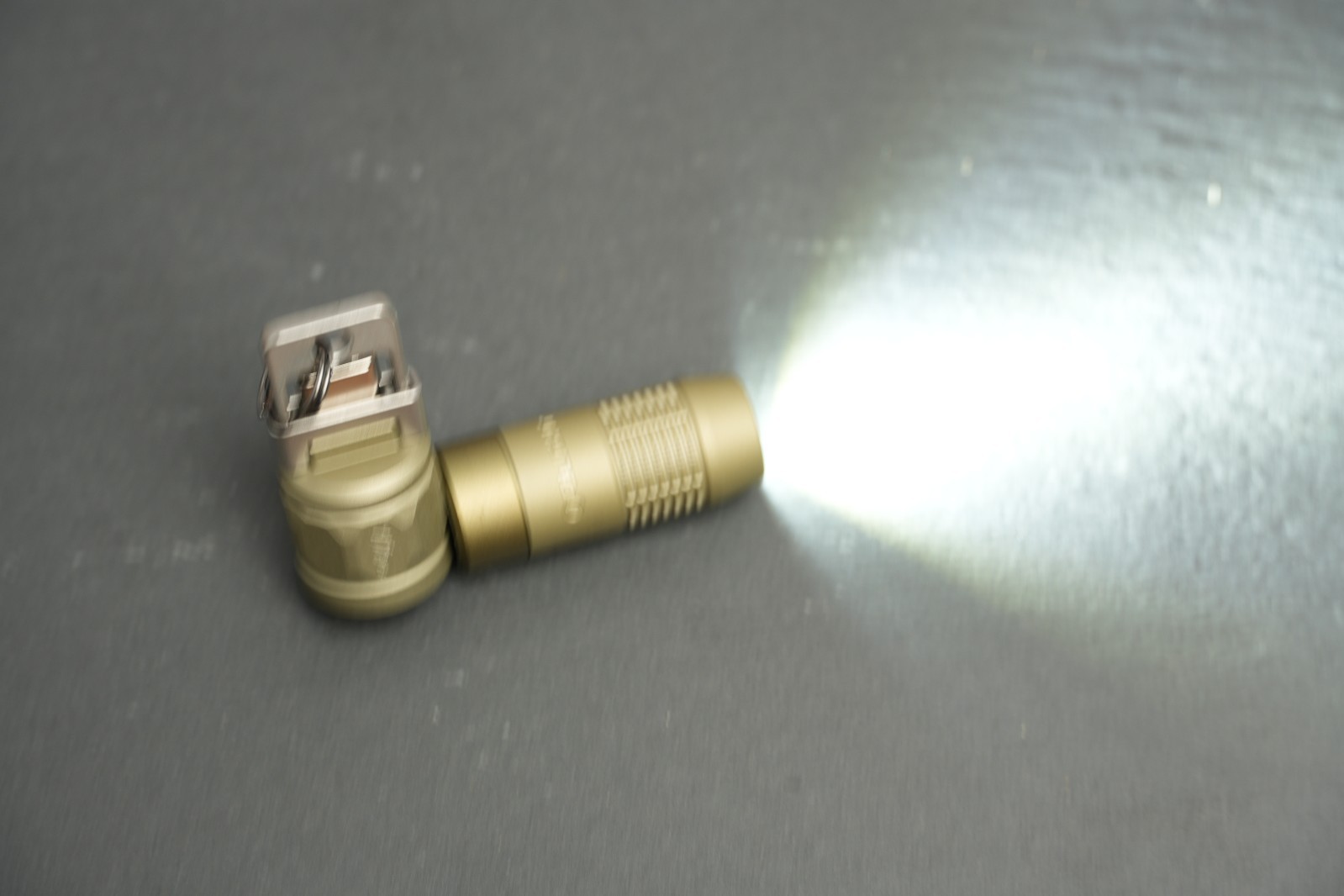 Olight iUltra Olive Green OAL keychain flashlight, 80 Lumens, USB-C Charging