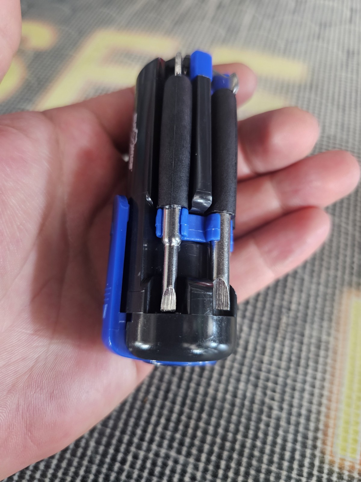 Buy Wise 6-in-1 Screwdriver Flashlight Camping Emergency Tool.
