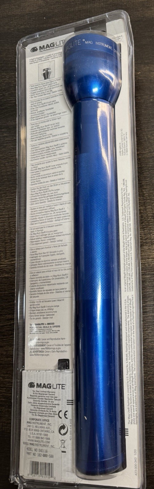Mag-Lite S4D116 4D Xenon Flashlight Blue IPX4 98 Lumens 267m