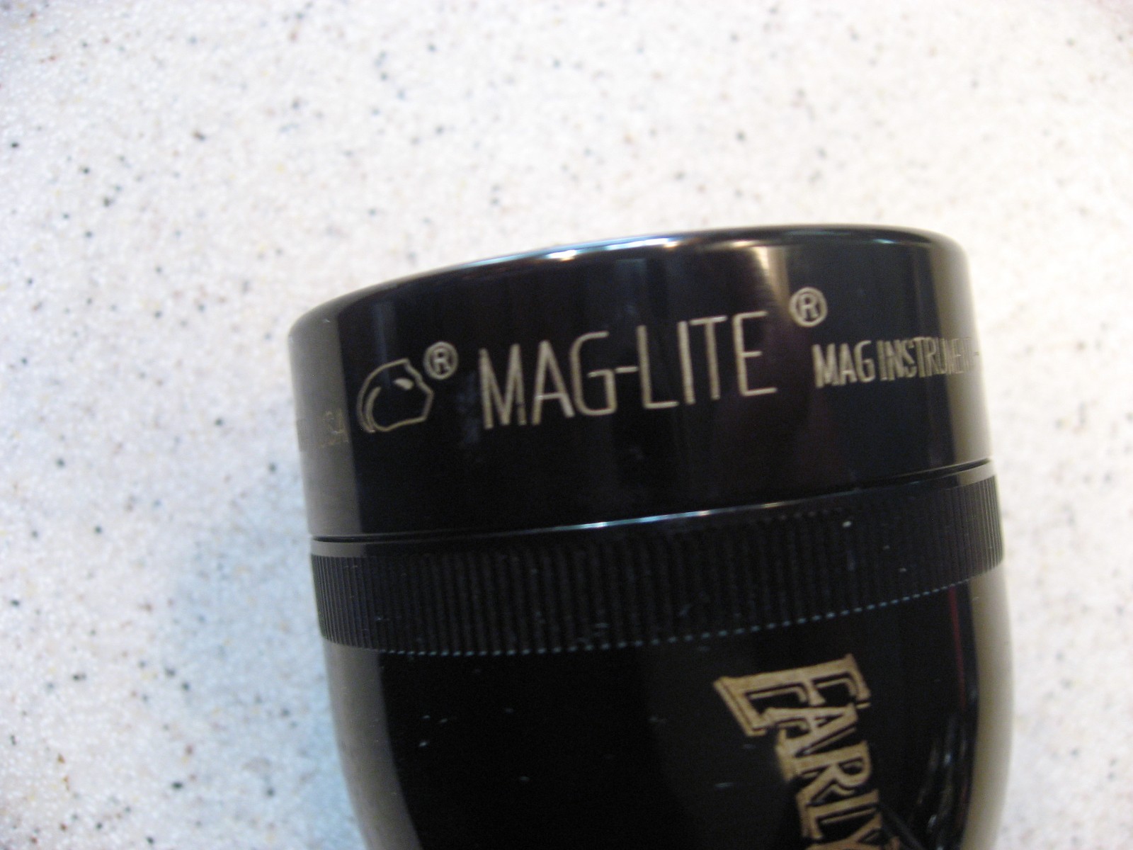 Mag-Lite Black Aluminum Flashlight 12.5″T w/EARLY TIMES Logo – Requires 3-D Cell