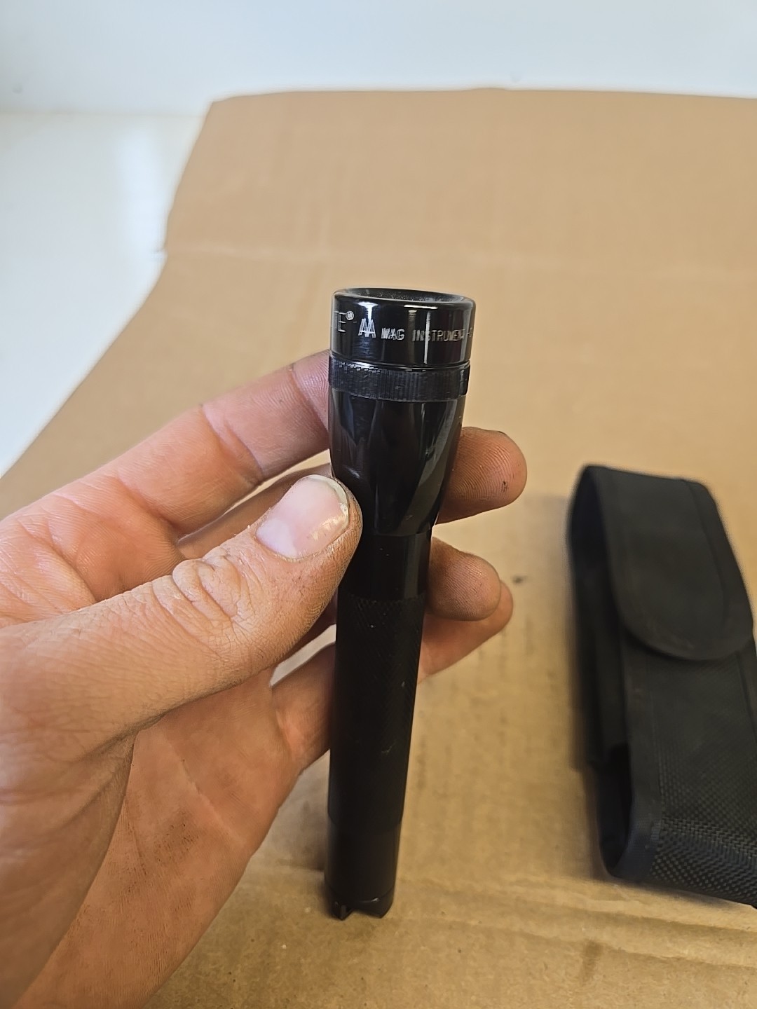 MagLite Mini Incandescent Flashlight AA Compact Black With Carry Pouch
