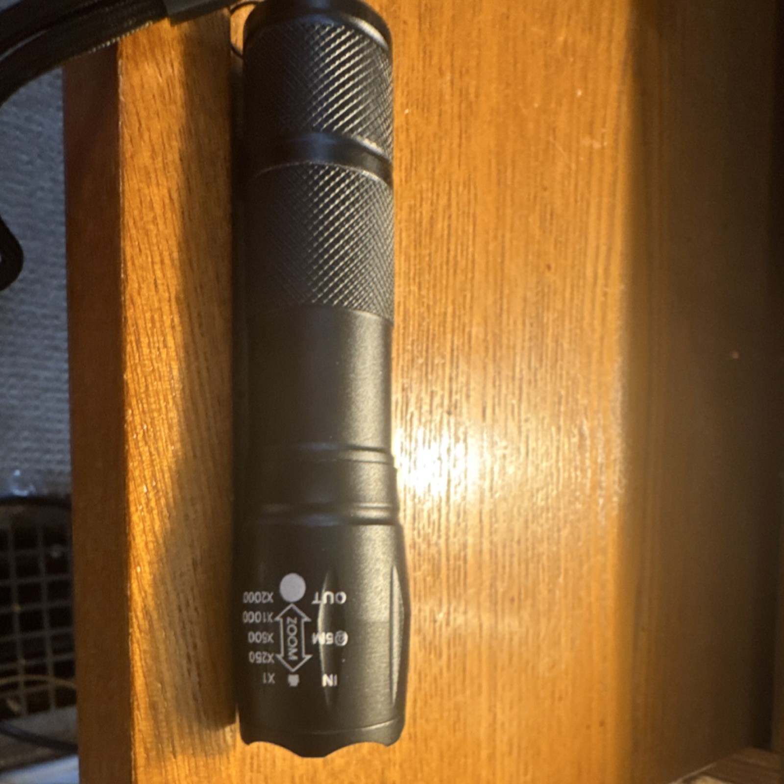Black Aluminum LED Handheld Flashlight XML T6 Adjustable Focus Battery Powered