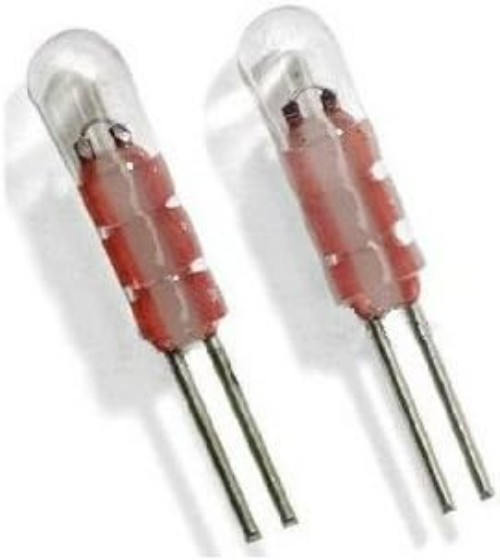 Compact 2-Pack of 800 Lumens Mini Maglite Replacement Lamps for Clear Lighting