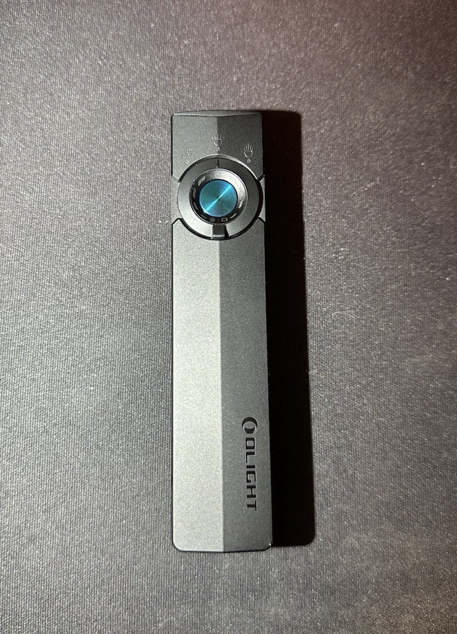 OLIGHT ArkPro 1,200 Lumens Flat 3-in-1 Pocket Flashlight, Matte Black