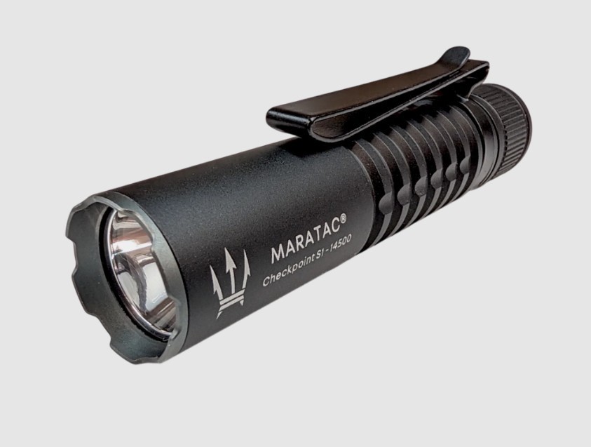 CountyComm Titanium Checkpoint S1 ( 1 Mode ) – 14500 Spotlight Flashlight