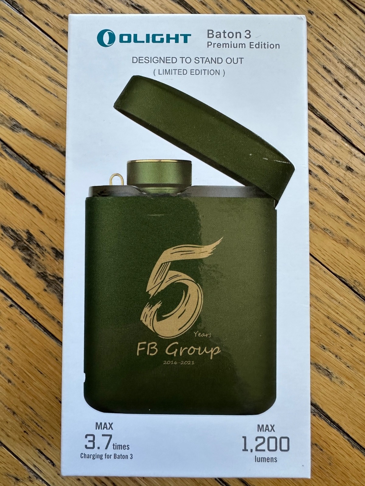 Olight Baton 3 Premium Limited Edition (5 Years FB Group) (OD Green)