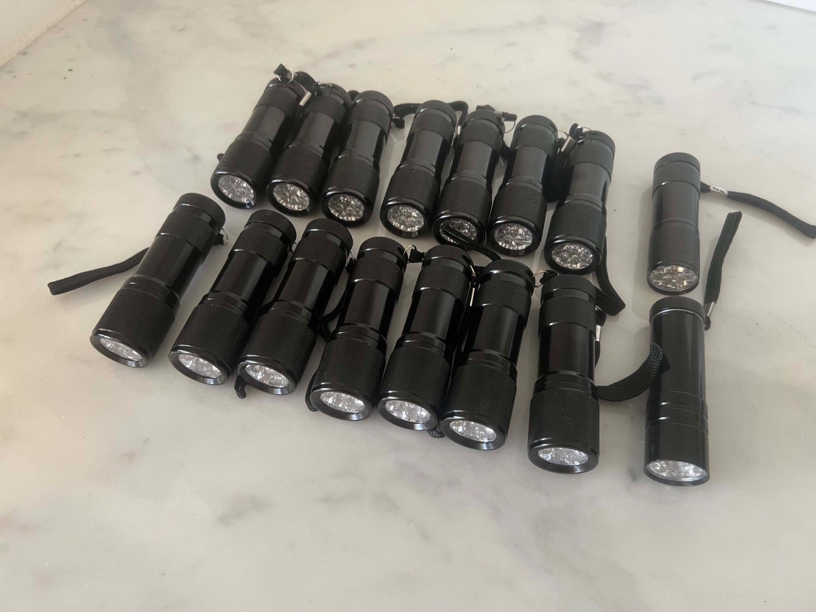 Lot of 16 9-LED UV Flashlight Blacklights 395-400nm Aluminum Body w/o Batteries