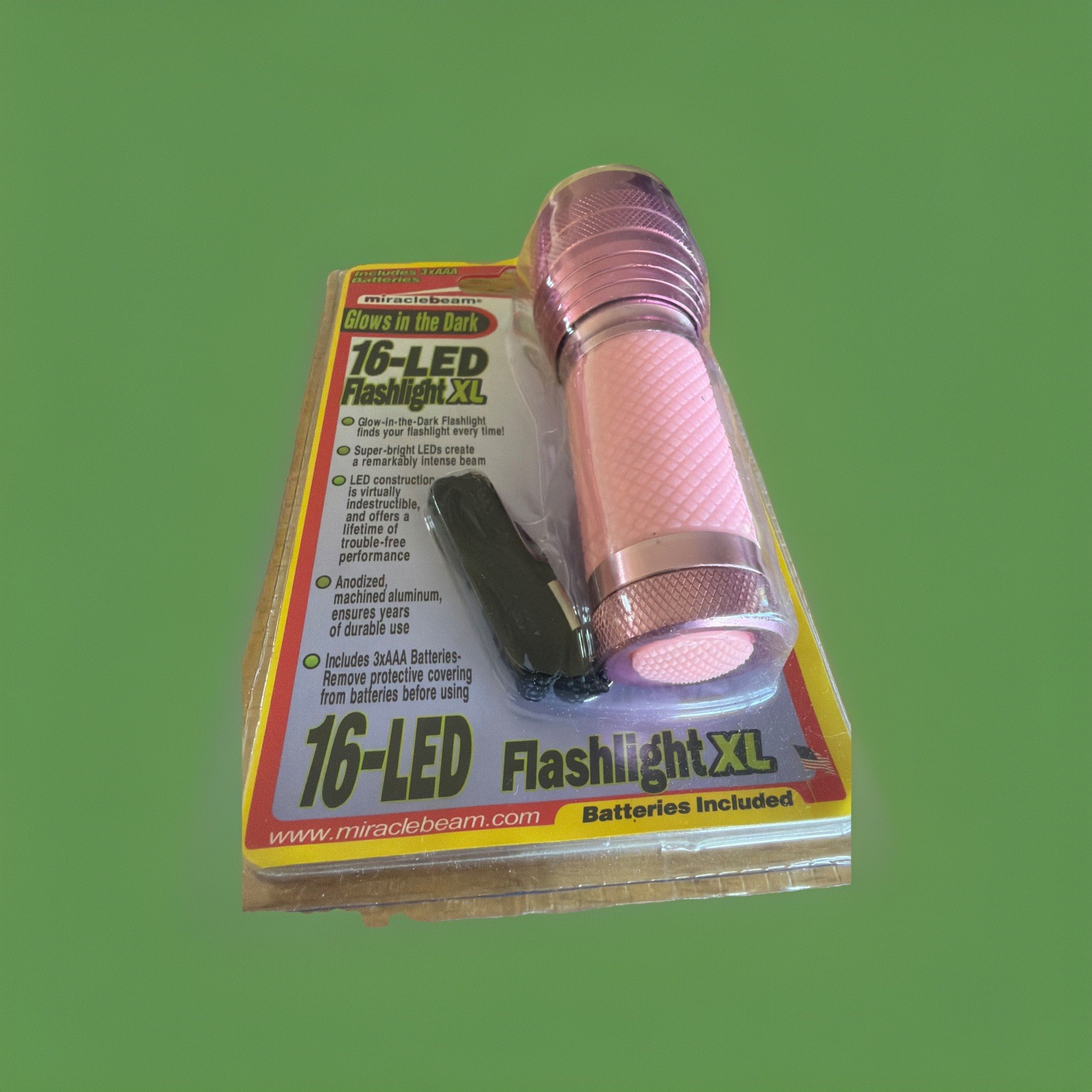 NEW Miracle Beam 16-LED Flashlight XL Pink Glow in the Dark NO- Batteries