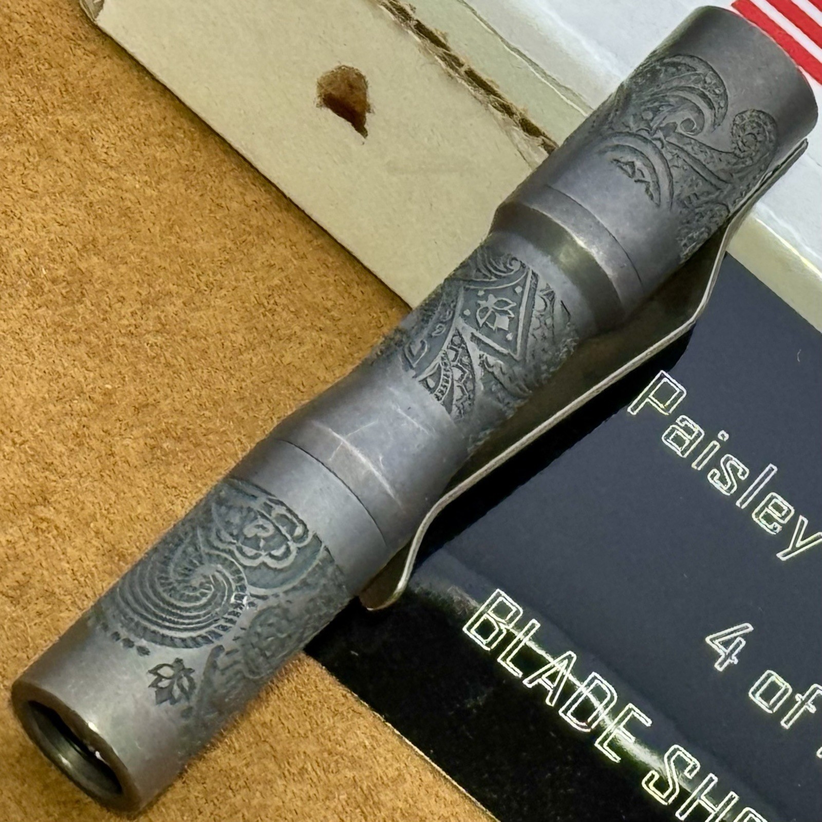 ✨#4 of 12 Titanium Blade Show CWF Charles Wiggins Flashlight Paisley Micro Click