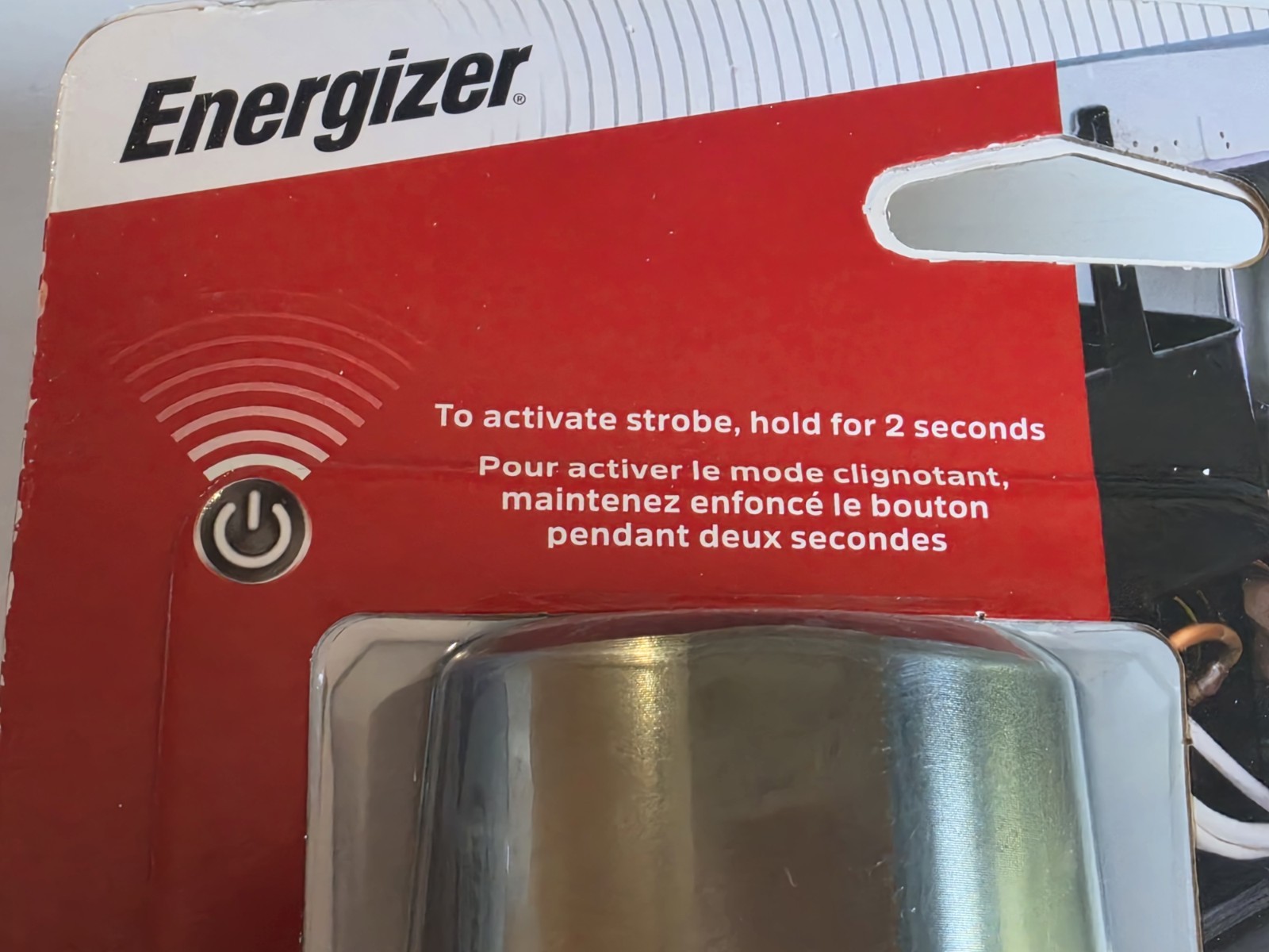 ENERGIZER 2000 LUMEN FLASHLIGHT STROBE TORCH HI 4 Hr/LOW 30 HR BATTERIES INC