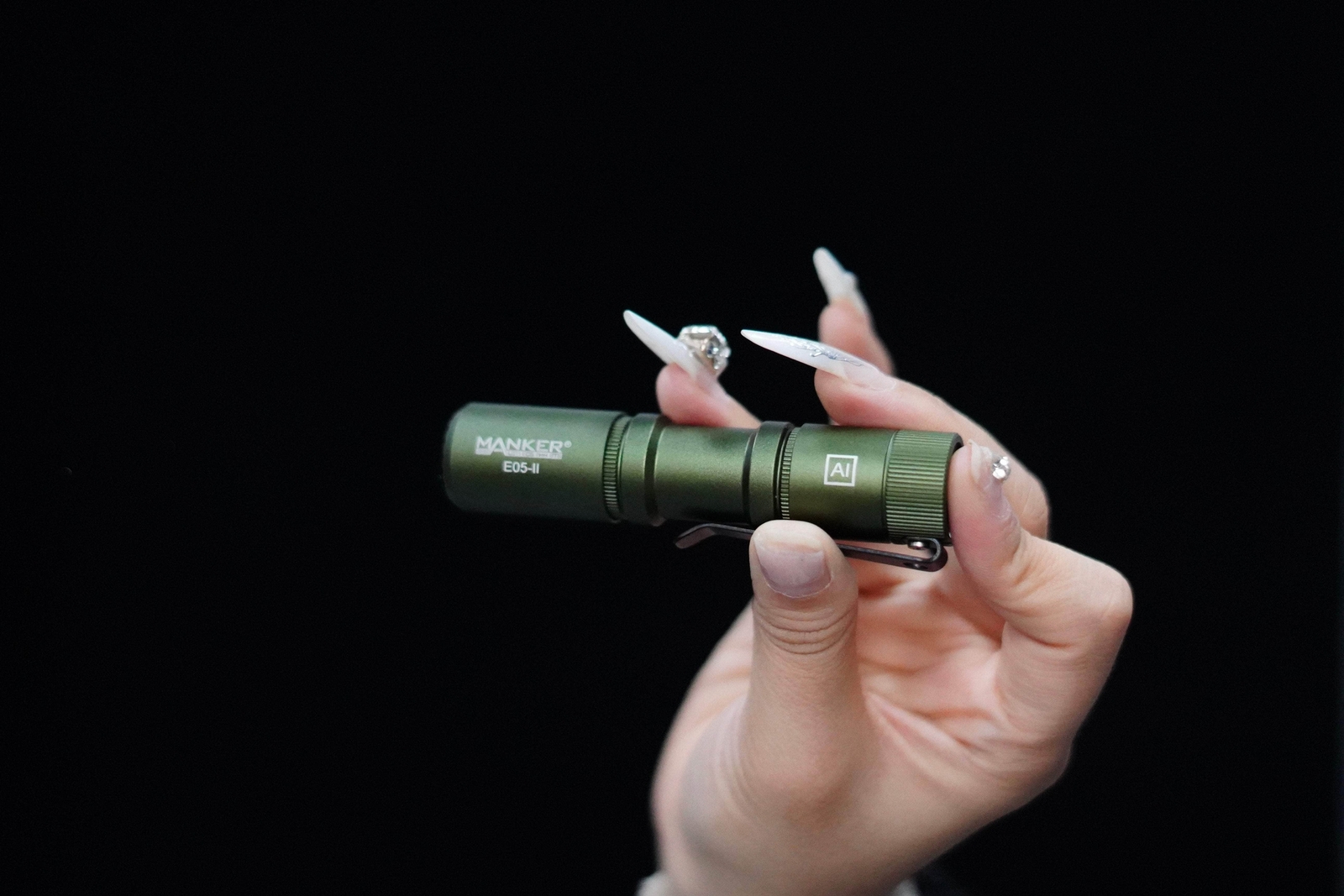 Manker E05 II