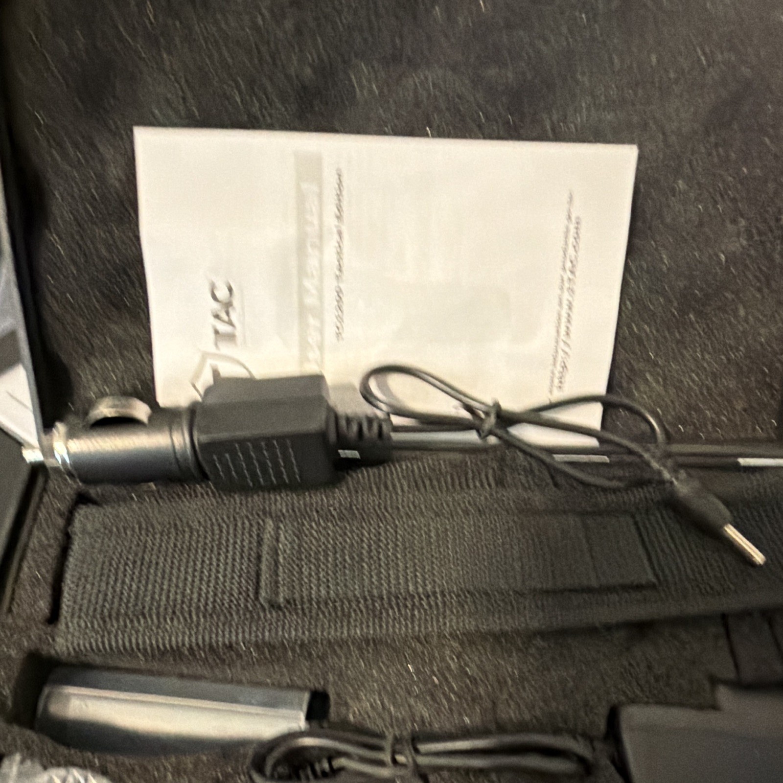 1TAC TC1200 Tactical Edition LED Flashlight 1200 Lumens 18650 Kit w/ Case