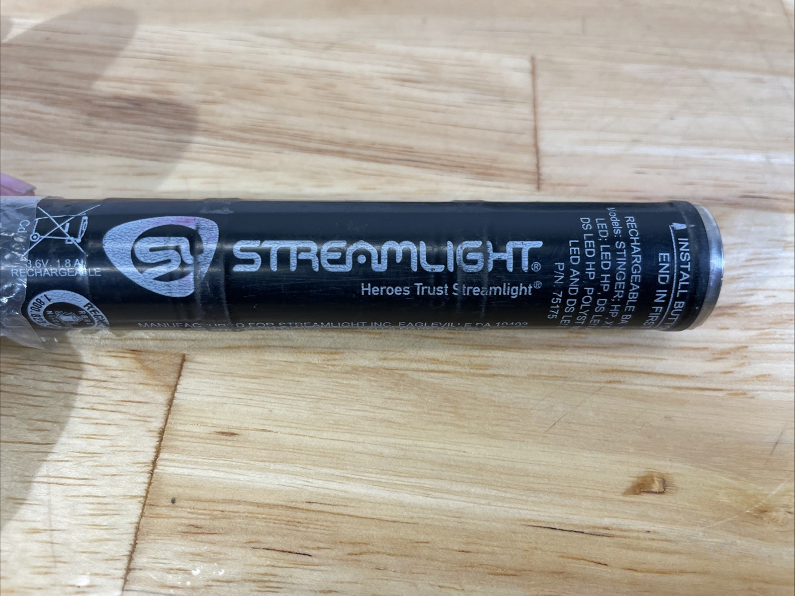 Lot of 4 – 3.6V OEM Streamlight/Fenzer Rechargeable Batteries for Flashlights