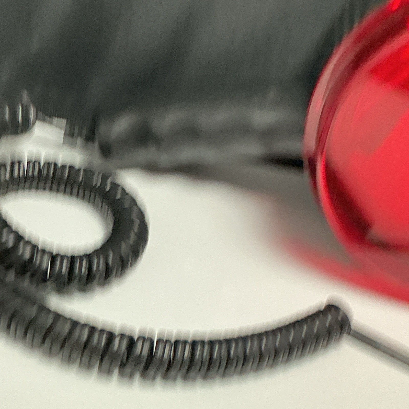 Cyclops Handheld 12V DC Spotlight with Detachable Red Hunting Lens Cover
