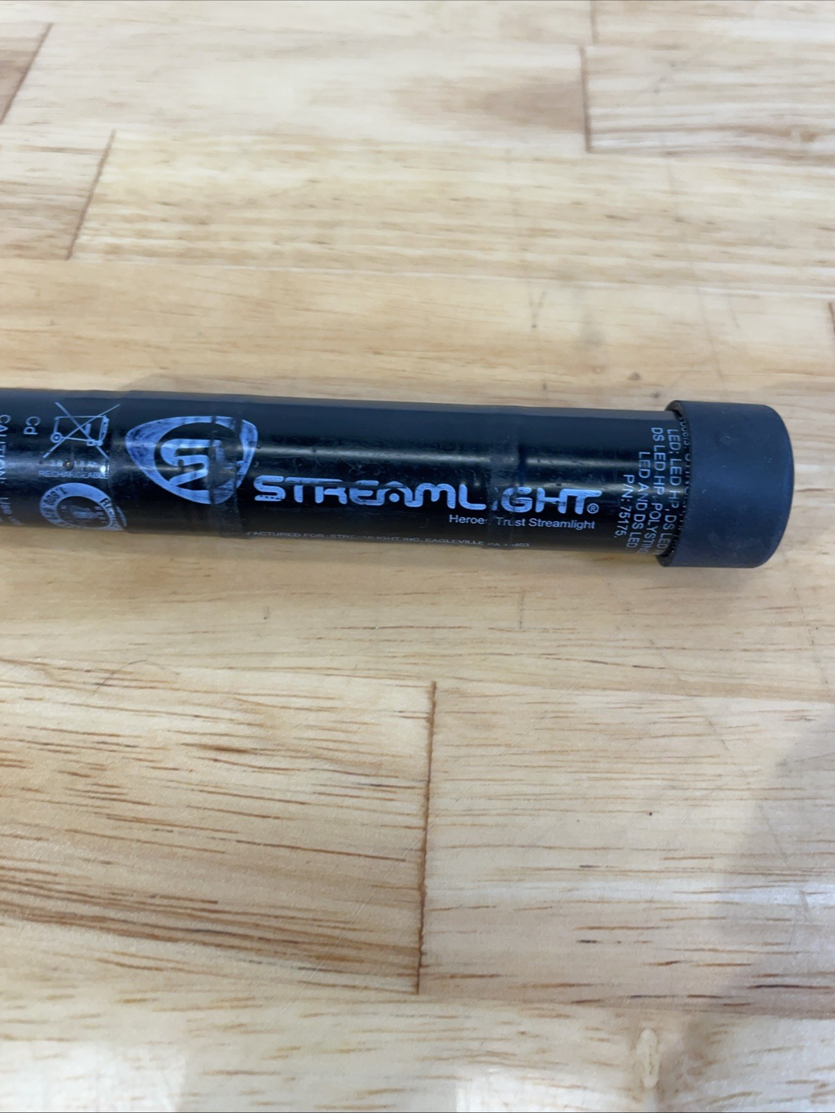 Lot of 4 – 3.6V OEM Streamlight/Fenzer Rechargeable Batteries for Flashlights