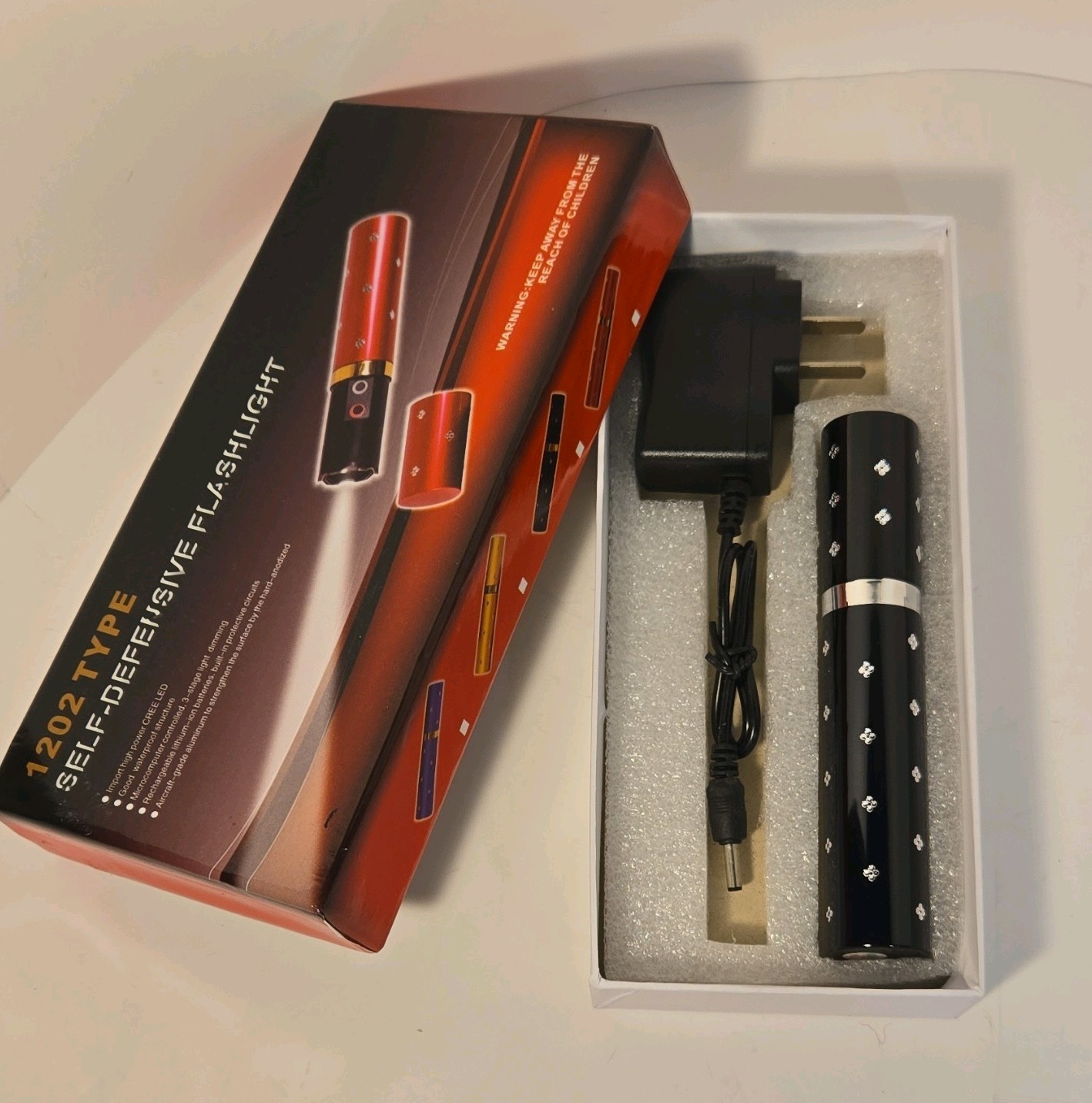 1202 Type Self-Defensive LED Flashlight Black Rechargeable Solar IP67 50lm