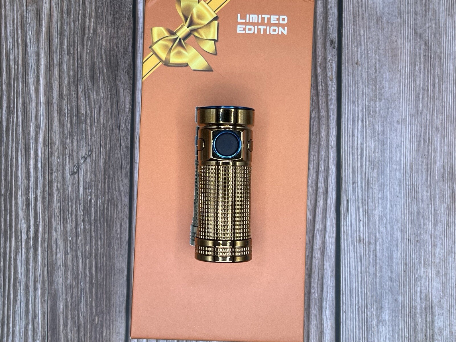 Olight S Mini Baton Rose Hold Limited Edition Rare