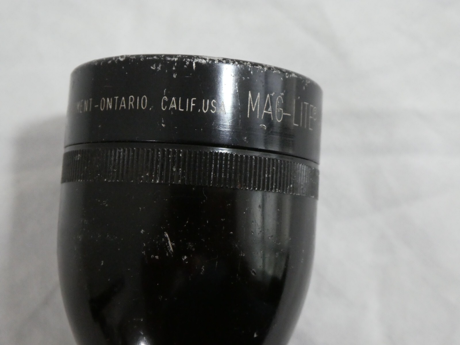 Vintage Maglite’s Flashlights 3-Cell D Heavy Duty Black Metal Made USA 12″ Set 2