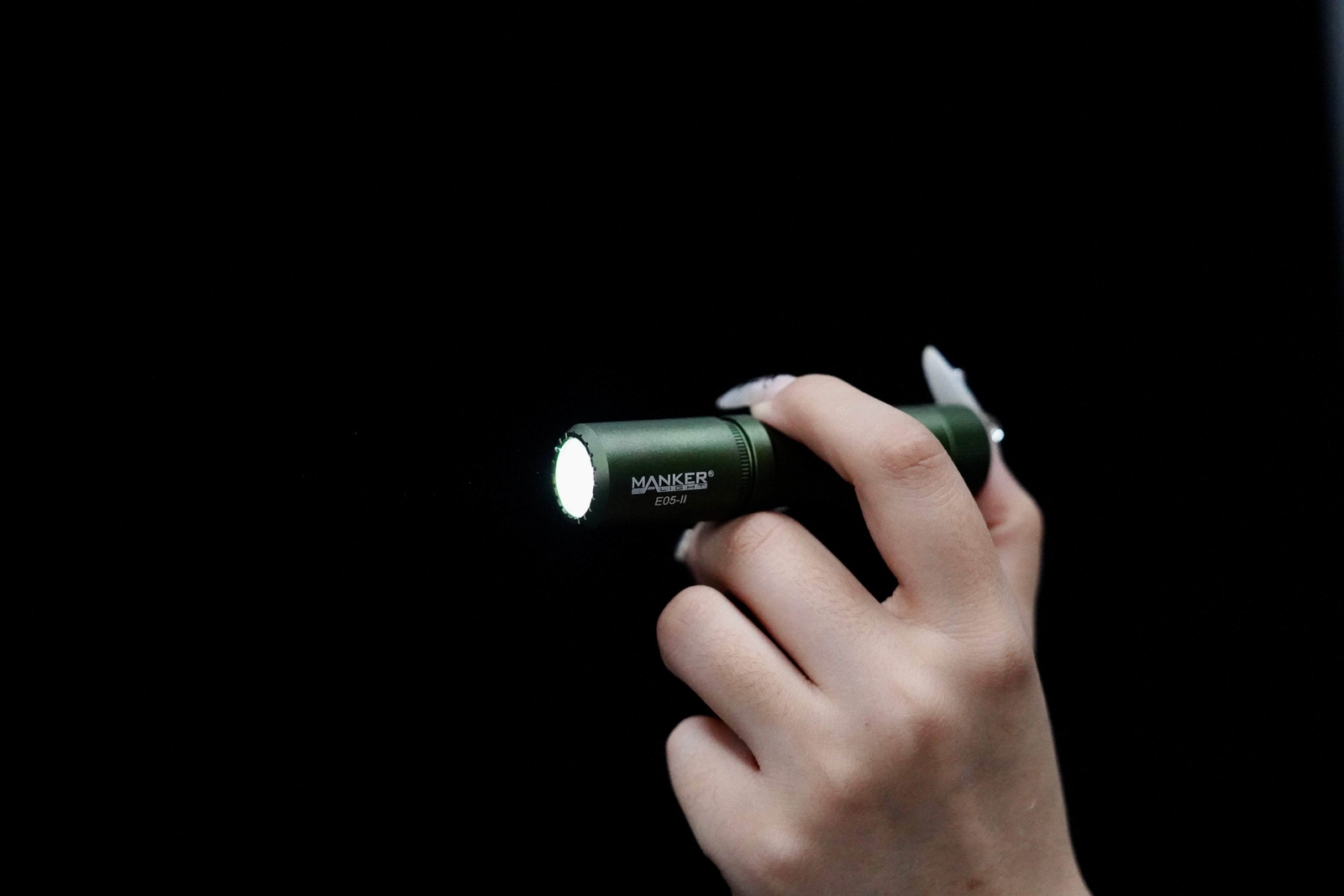Manker E05 II