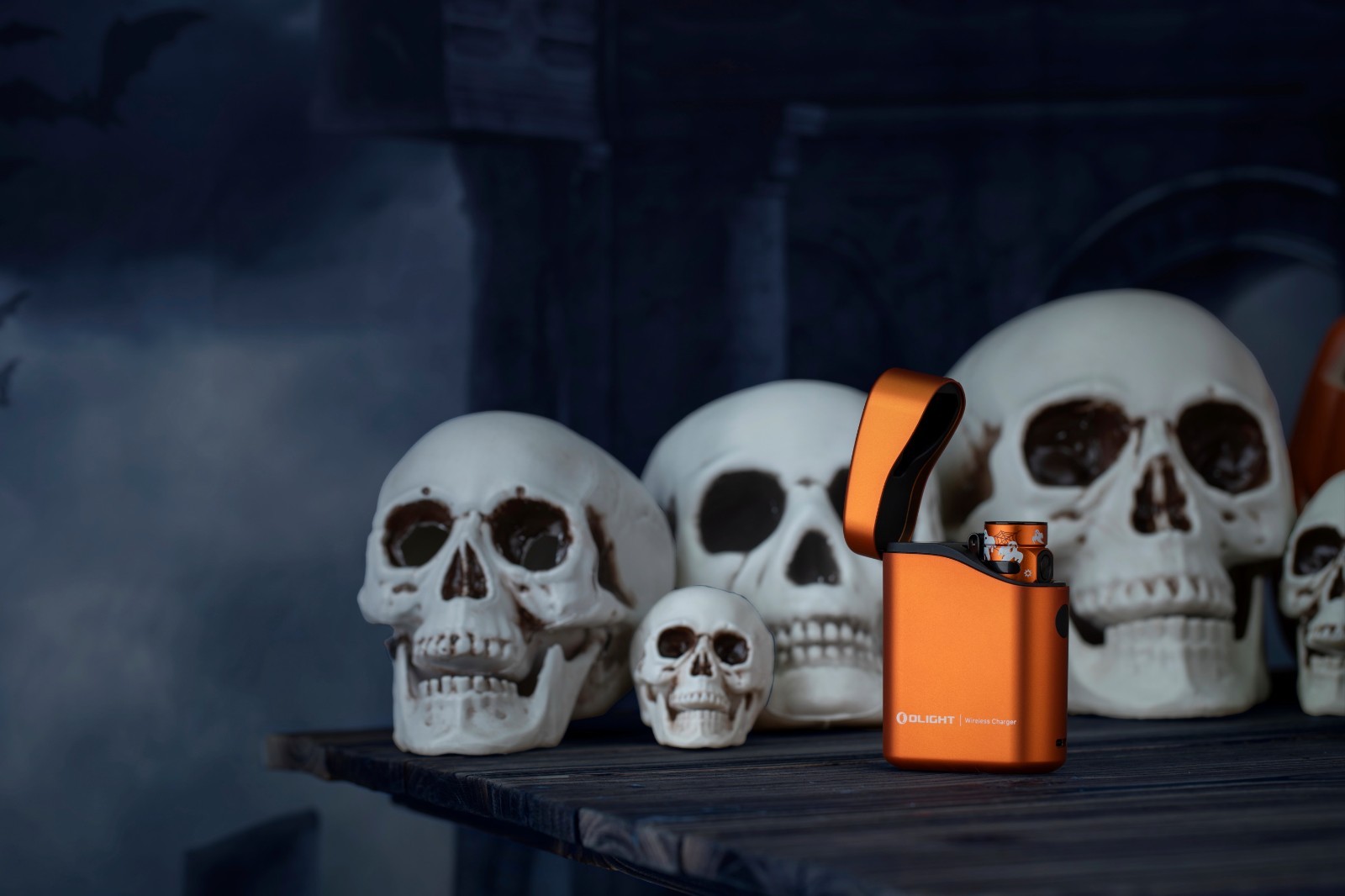 Olight Baton 4 Premium Spooky Web Flashlight W/Charging Case, 1300 Lumen
