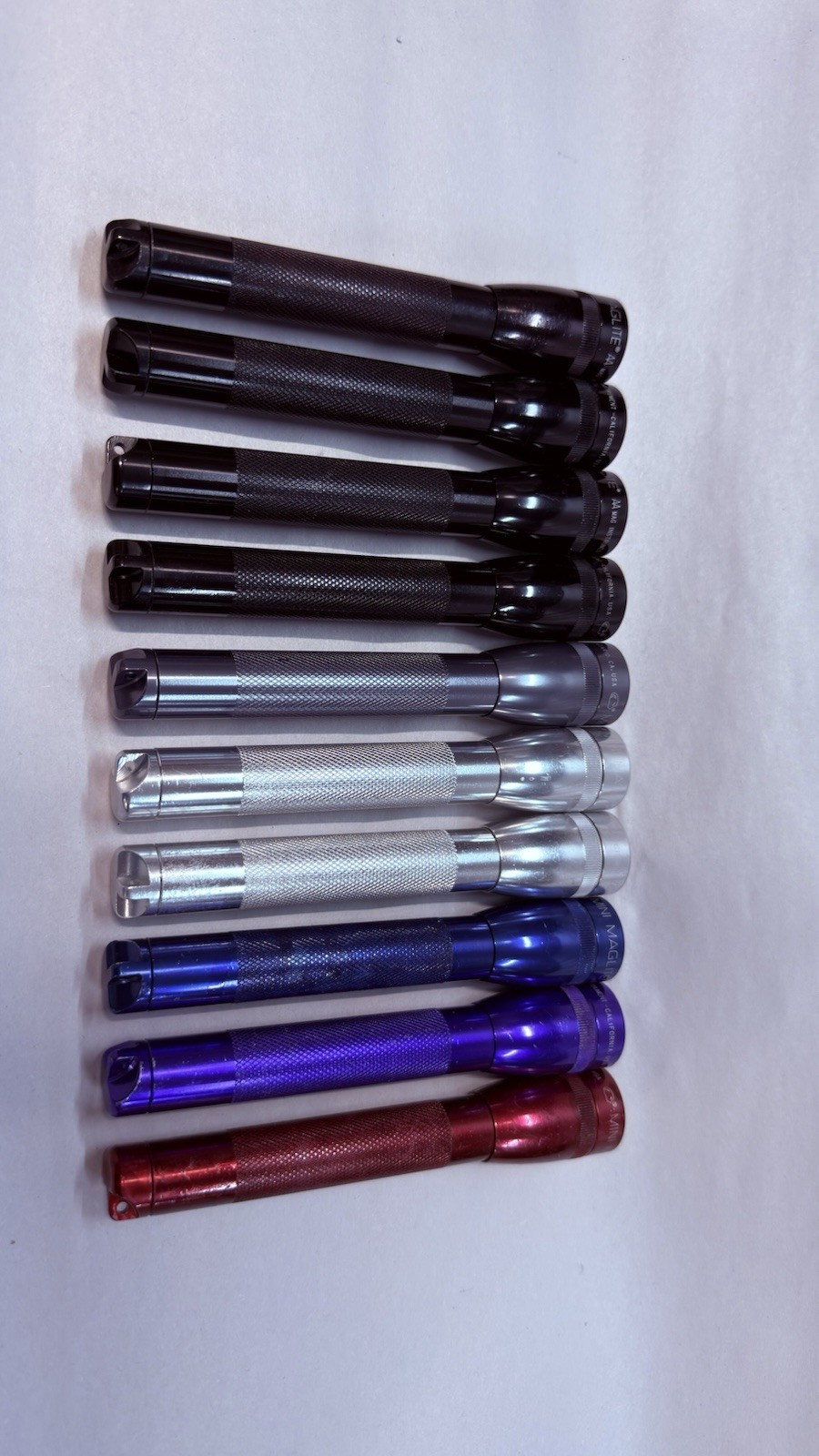 Lot Of 10 Mag-Lite Mini Flashlight 2AA Battery Powered. Rare Purple. All Work.