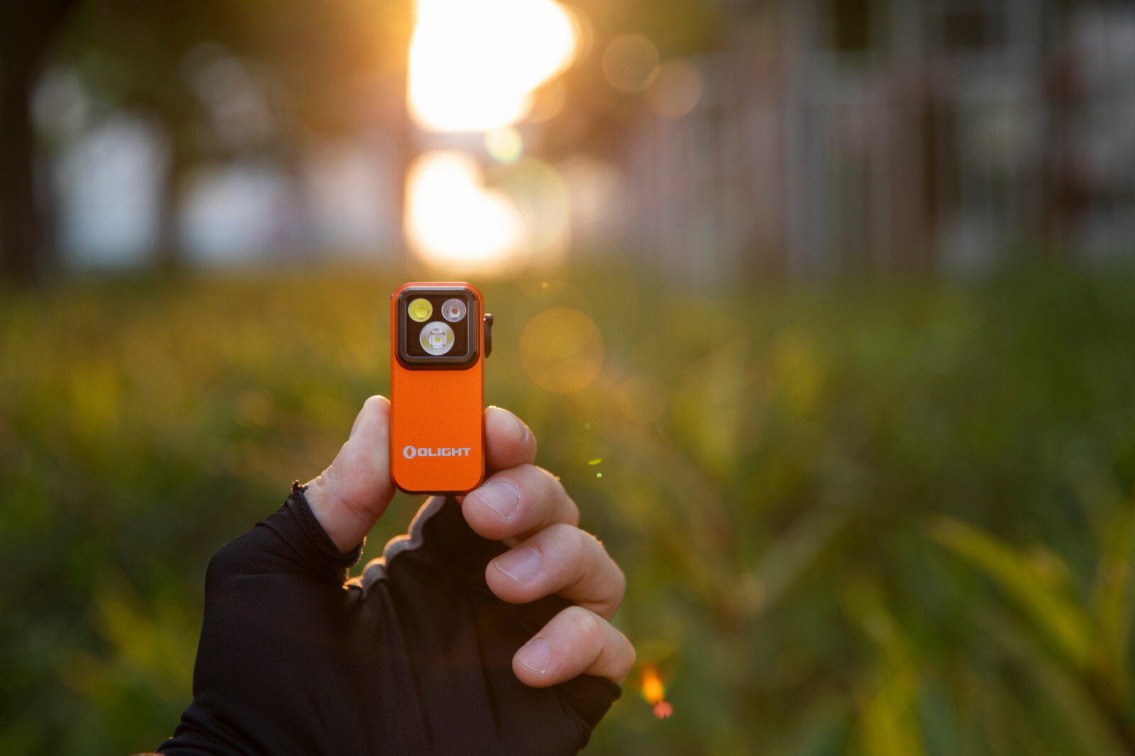 Olight Oclip Pro Orange Clip on Flashlight, Floodlight Spotlight/Red Light, 500L
